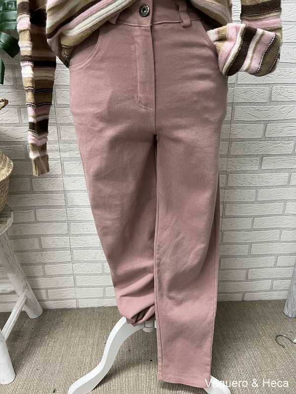 Pantalón-loneta-rosa-empolvado